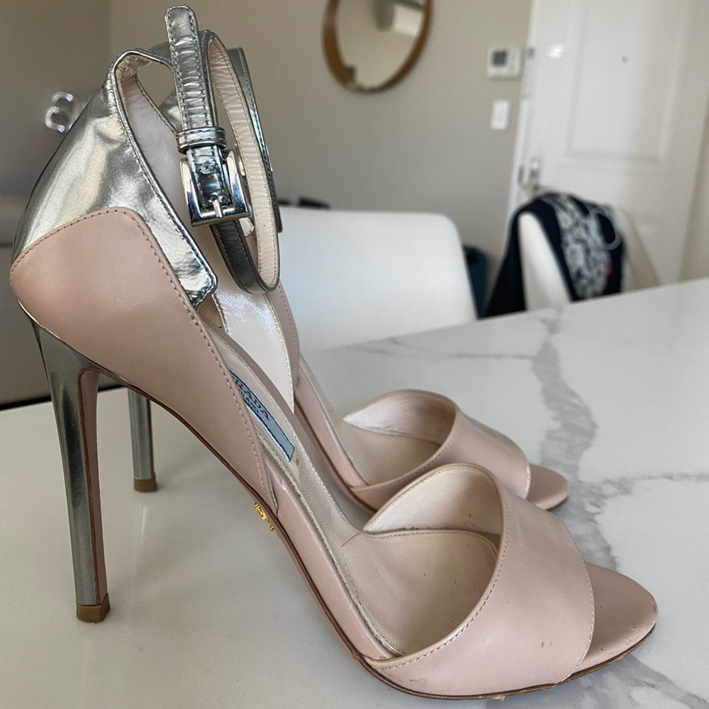 PRADA🤩 dressy shoes high heel sandals in cream & silver. 38.5